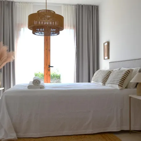 Bed and breakfast Sol Y Cielo *