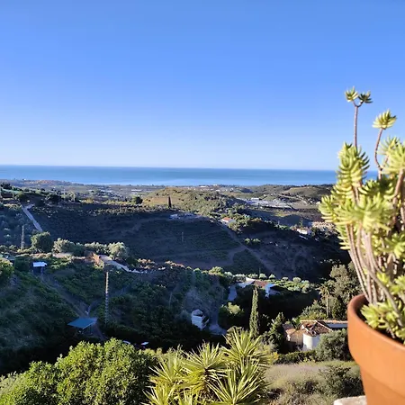 Sol Y Cielo Cajís